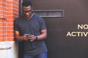 営業コミュニケーションが苦手な人が転職を成功させるためのポイントは？