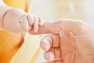 営業での人間関係が辛い時、転職はどのように考えるべき？